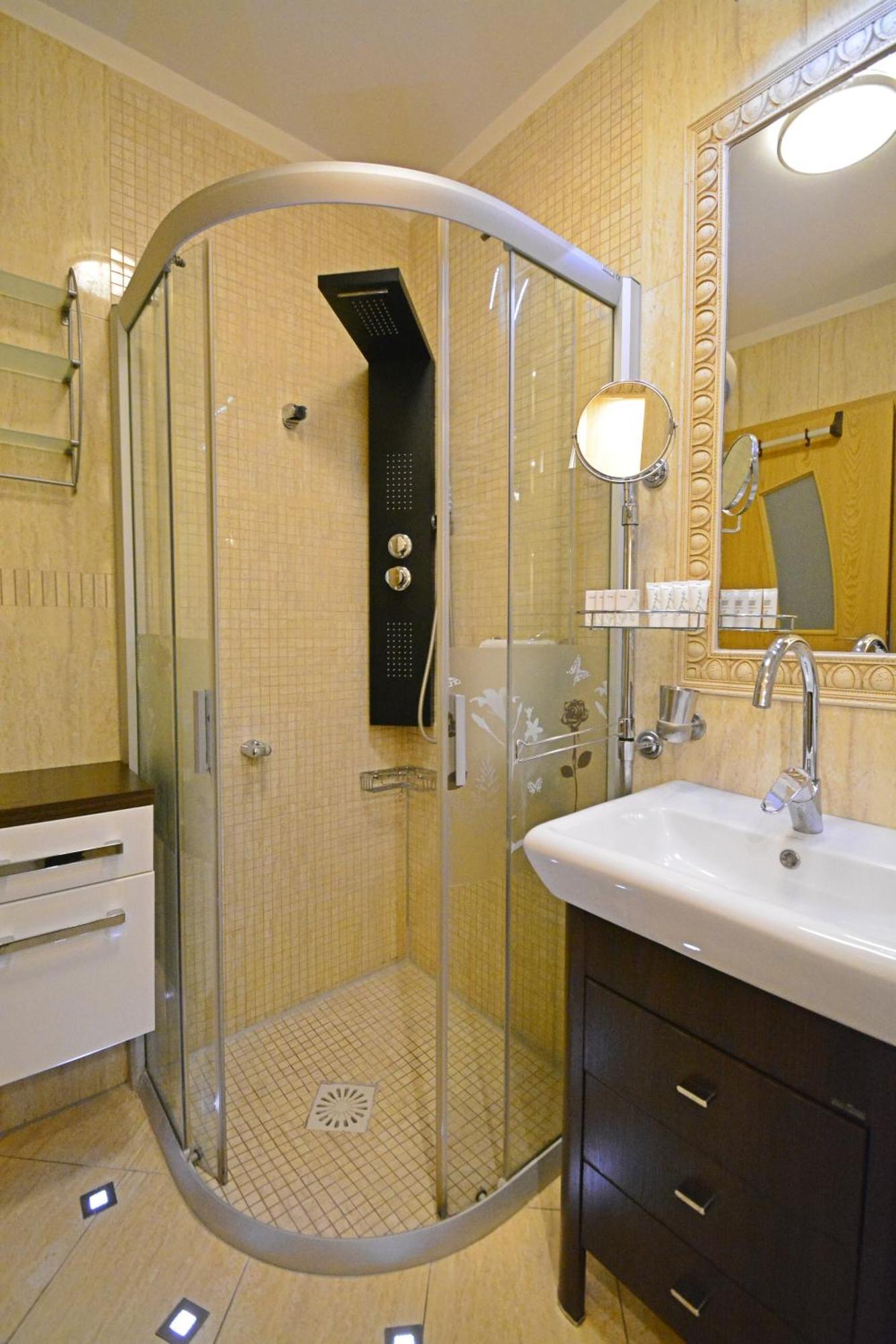 Apartamenty Bryza - Chelmonskiego - Parking - Centrum Świnoujście Extérieur photo